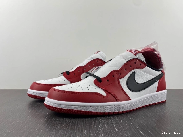 705329-600 Low Retro 1 Chicago Air Jordan 0811
